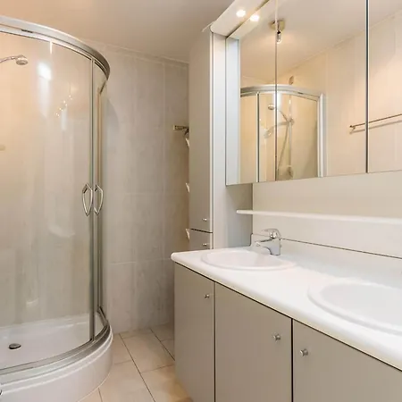 In With Sea Views, Cleaning Included Nieuwpoort