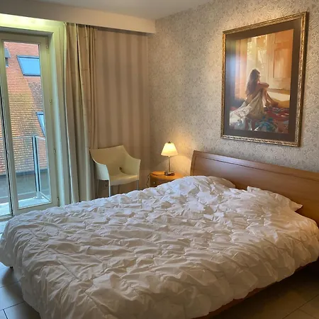 In With Sea Views, Cleaning Included * Nieuwpoort